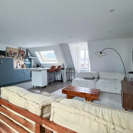 Duplex Centre-ville2 *